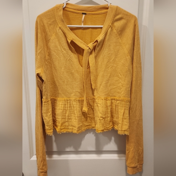 Free People Sz M Sweet Jane Sweatshirt Crop - Picture 2 of 4